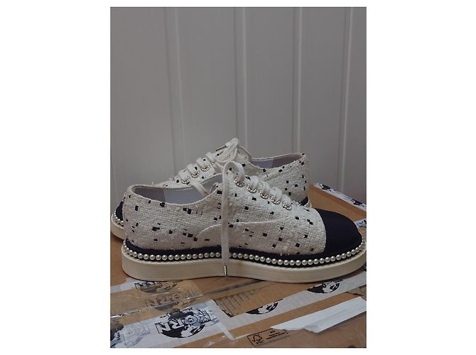 Tweed bianco Chanel/Sneaker in tessuto con lacci - vista 6