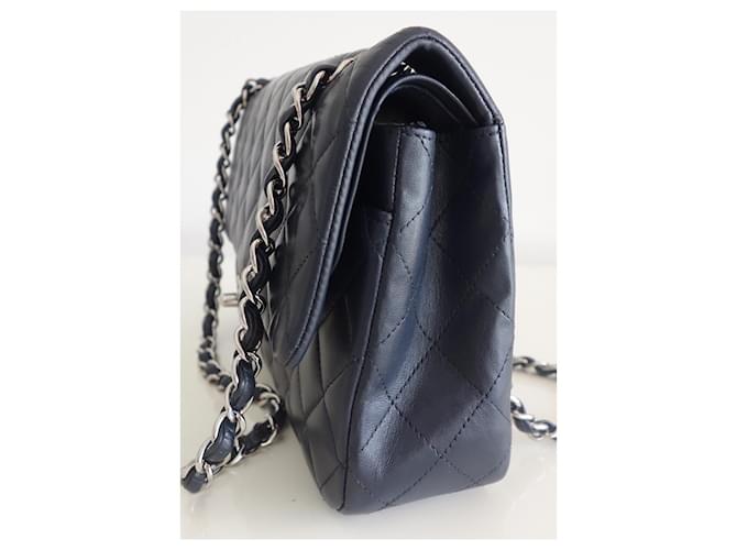 Timeless Borsa media Chanel Classic Blu navy - vista 10