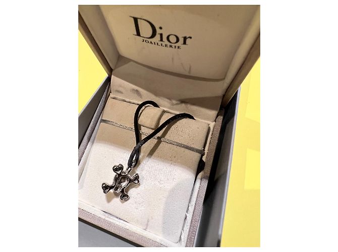 Ciondolo Dior Fiancée du Vampire con diamanti Bianco - vista 7