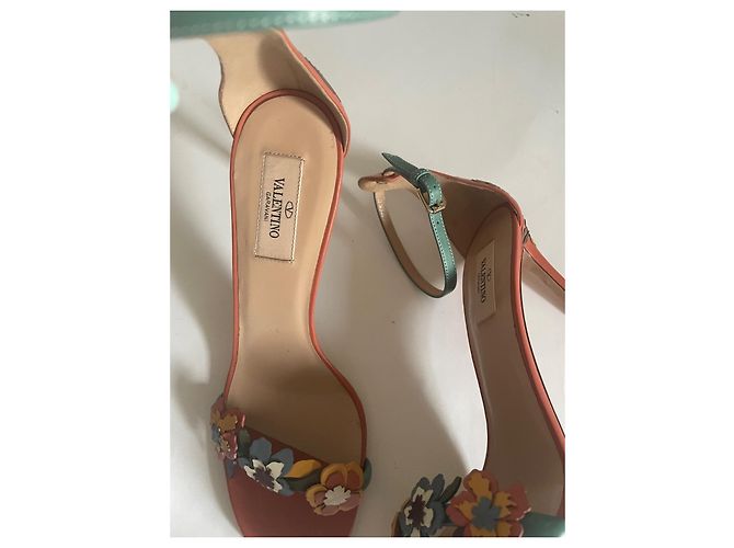 Sandali Valentino Garavani in pelle con decorazioni floreali Multicolore - vista 3