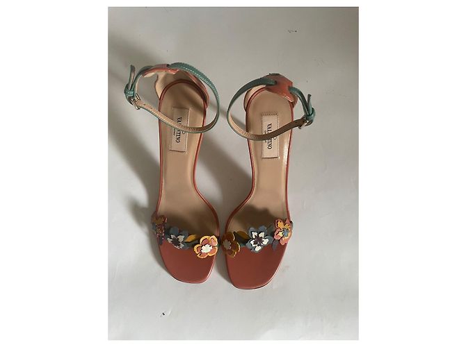 Sandali Valentino Garavani in pelle con decorazioni floreali Multicolore - vista 5