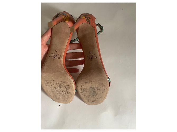 Sandali Valentino Garavani in pelle con decorazioni floreali Multicolore - vista 8