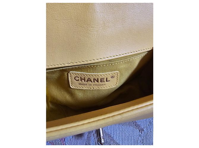 Borsa Chanel Boy piccola in pelle gialla Giallo - vista 11
