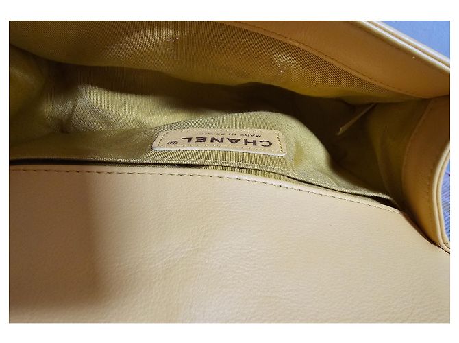 Borsa Chanel Boy piccola in pelle gialla Giallo - vista 10