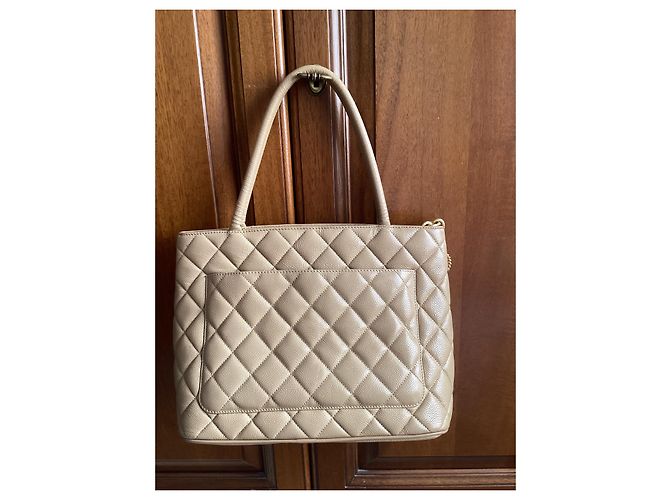 Medaillon Chanel Médaillon Gold hardware - Ansicht 2