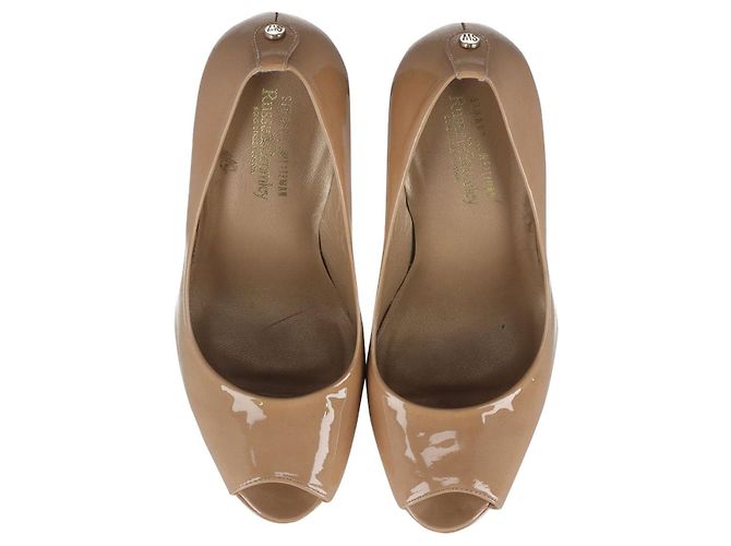 Décolleté spuntate Stuart Weitzman in vernice color carne - vista 2
