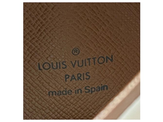 Louis Vuitton Porte carta pince Castaño - vista 4