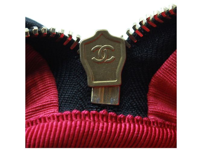 Borsa a tracolla Camellia a catena a due vie Chanel in velluto nero - vista 11