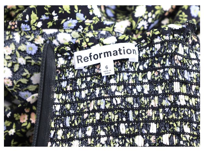 Minivestido Reformation Remi em Viscose Floral Preto - vista 4