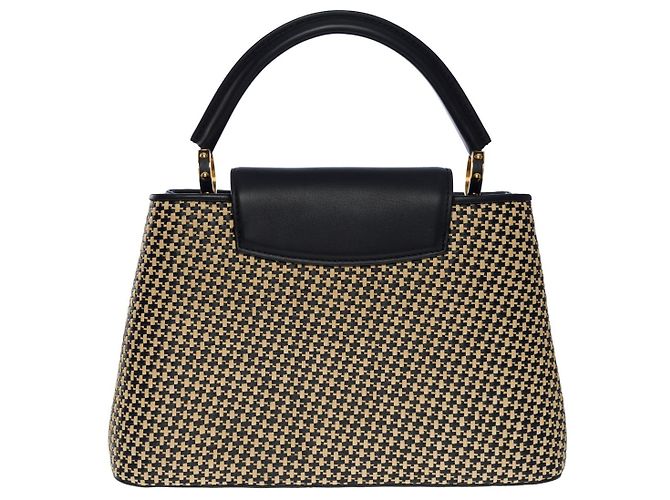 Borsa LOUIS VUITTON Capucines in Pelle Beige - 101221 - vista 3