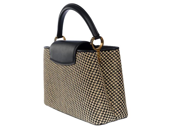 Borsa LOUIS VUITTON Capucines in Pelle Beige - 101221 - vista 5