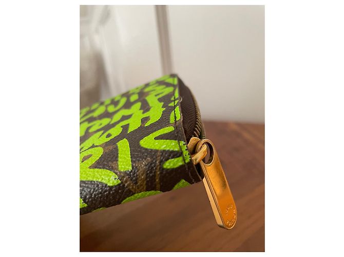 Louis Vuitton Cartera LV Zippy Graffiti stephen sprouse Verde - vista 12