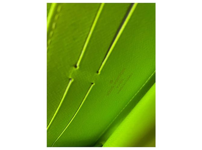 Louis Vuitton Cartera LV Zippy Graffiti stephen sprouse Verde - vista 4