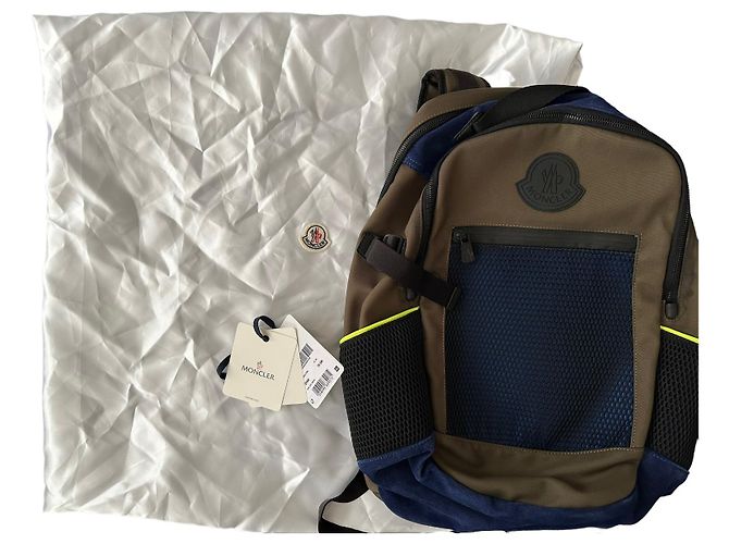 Zaino Moncler Gilles in nylon taupe - vista 11