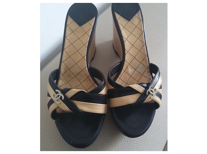 Cambon Chanel Mules compensées Beige - vue 2