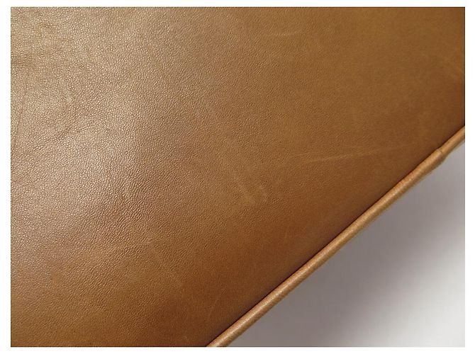 Medaillon BOLSA DE MÃO DE COURO CHANEL CABAS SHOPPING MEDALHÃO MARROM ACOLCHOADA - vista 12