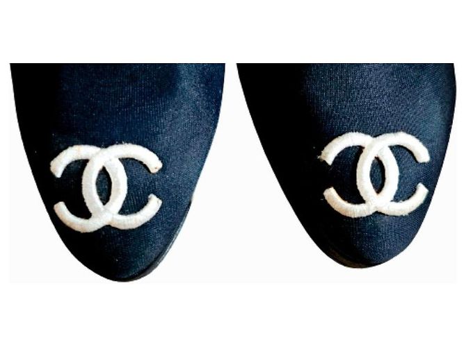 Vintage Chanel-Stiefel Schwarz - Ansicht 4