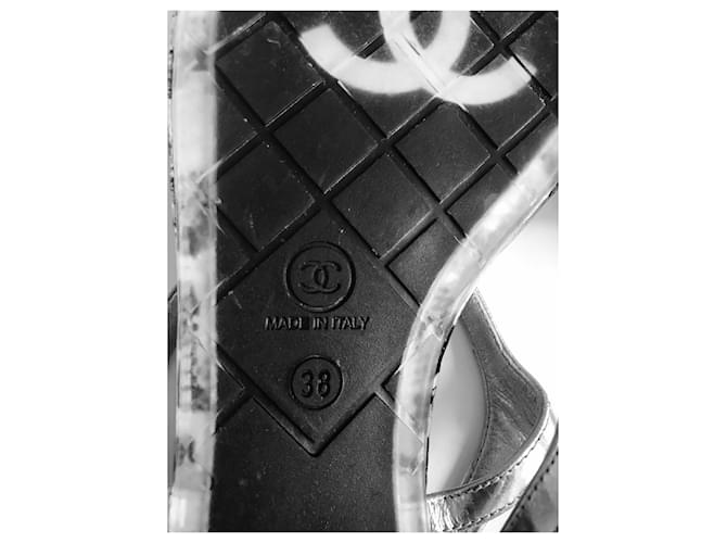 Sandali Infradito Chanel CC Pelle Argento Nero Grigio - vista 17
