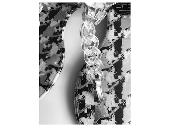 Sandali Infradito Chanel CC Pelle Argento Nero Grigio - vista 6