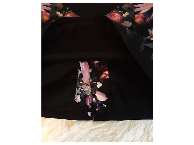 Givenchy Kleid mit Blumenprint Schwarz Viscose Größe 36 - Ansicht 4