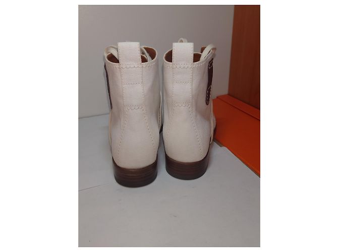 Taglia stivale con lacci in tessuto Chanel 37 US 7 UK 4 AU 6 Grigio - vista 3