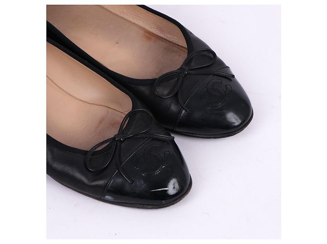 Timeless CHANEL Bailarinas T.UE 39 cuero Negro - vista 3