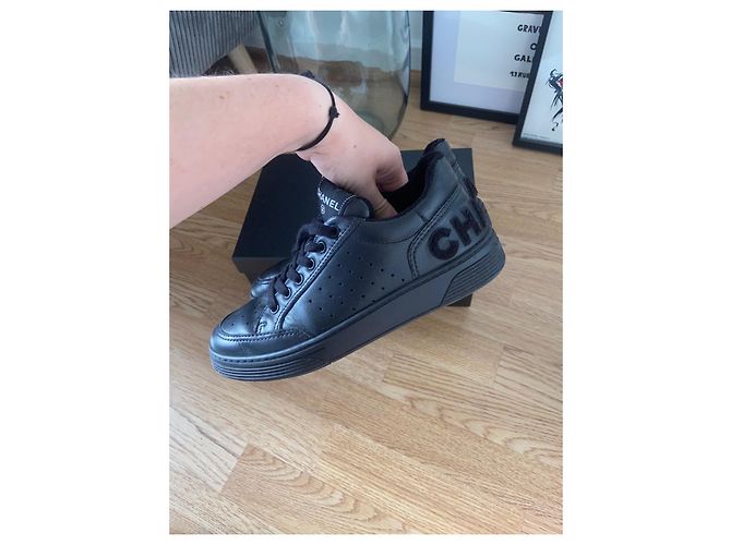 Sneakers Chanel in pelle nera 38 Nero - vista 6