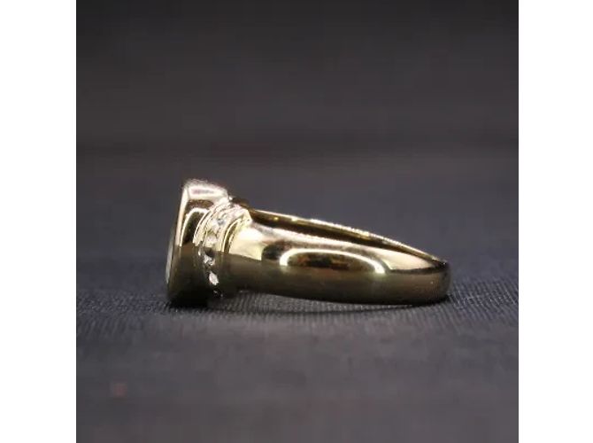 Autre Marque Ovaler Aquamarinring mit Lünette aus Gelbgold 18 Karat Hellblau Gold hardware - Ansicht 5