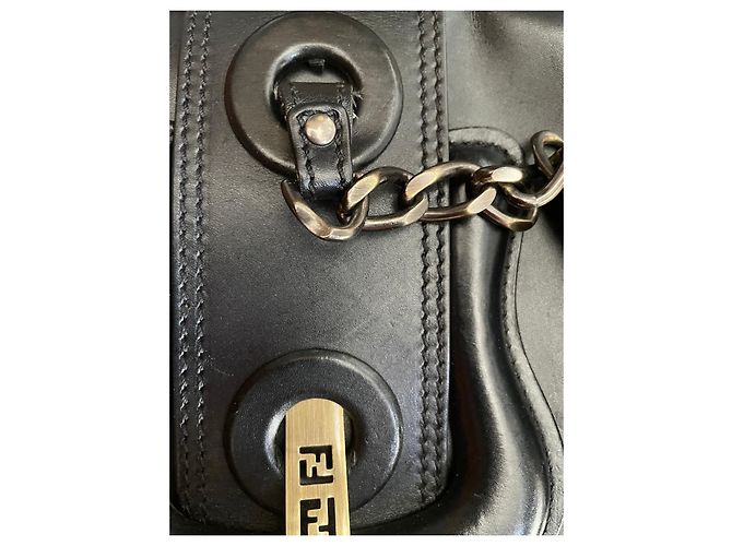 Borsa a mano Fendi B BAG in pelle nera Nero - vista 2