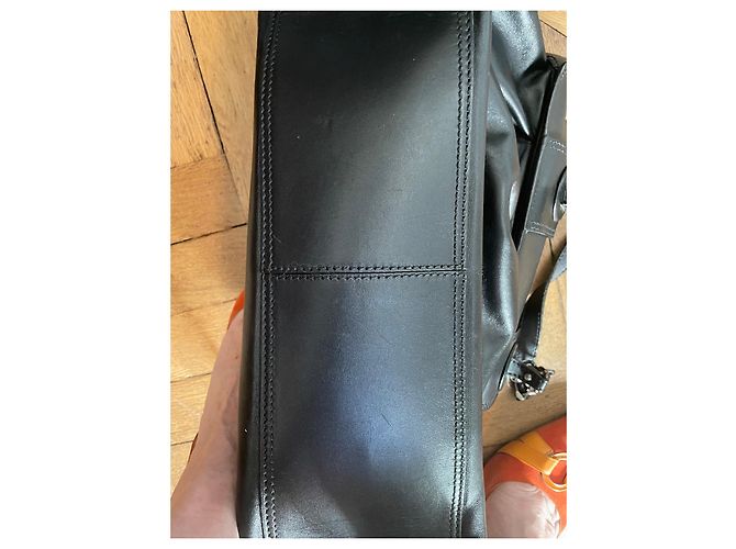 Borsa a mano Fendi B BAG in pelle nera Nero - vista 4