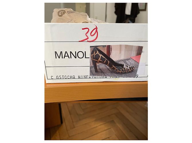 Manolo Blahnik Model Astocha 39 - Ansicht 4