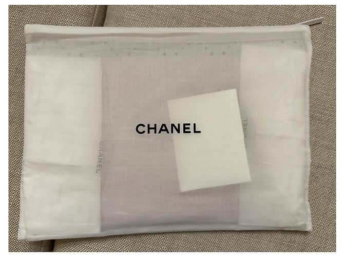 Chanel Runway Rotes Tanktop 23C - Ansicht 10
