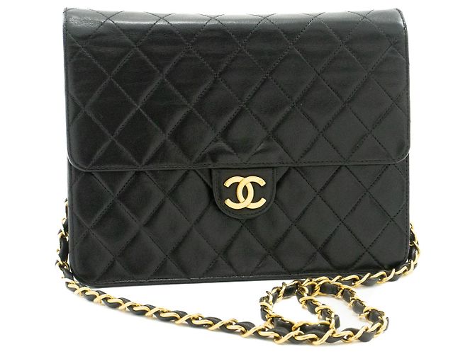 Borsa a tracolla piccola catena CHANEL Pochette in pelle di agnello trapuntata nera Nero - vista 2