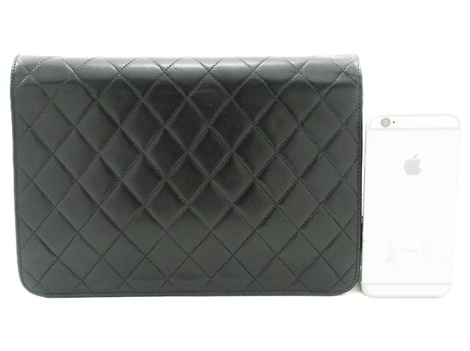 CHANEL Chain Shoulder Bag Clutch Schwarze gesteppte Lammfell-Geldbörse - Ansicht 3