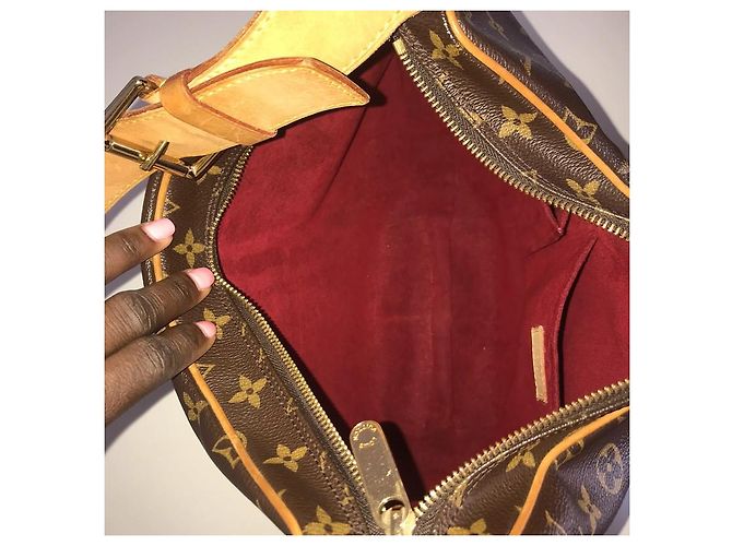Bolsa Louis Vuitton Croissant GM Monogram Canvas Castanho Marrom - vista 10