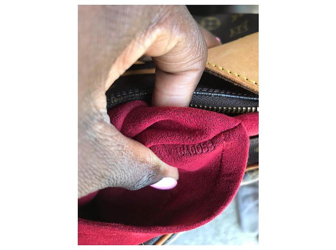 Bolsa Louis Vuitton Croissant GM Monogram Canvas Castanho Marrom - vista 7