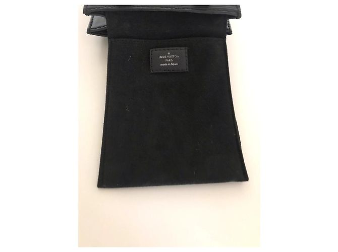 Bolso Louis Vuitton Nano Flat de cuero epi negro - vista 4