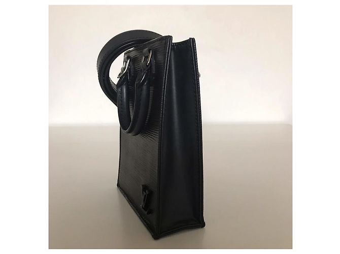 Bolso Louis Vuitton Nano Flat de cuero epi negro - vista 7