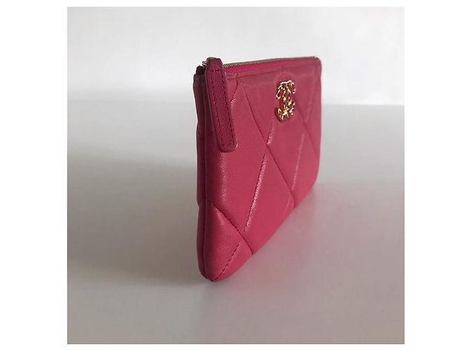 Chanel Pochette 19 in pelle di agnello rosa - vista 12