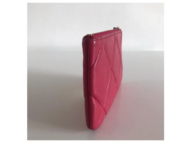 Chanel Pochette 19 in pelle di agnello rosa - vista 5