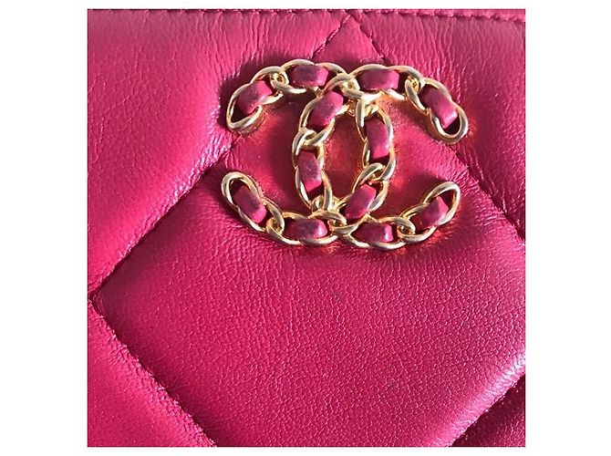 Chanel Pochette 19 in pelle di agnello rosa - vista 8