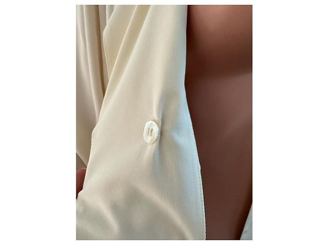 Camicia CHANEL in seta color avorio foderata con bottoni trifoglio Crema - vista 13