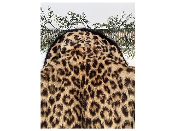 Autre Marque Casaco de pele de leopardo real e gola de vison preta - vista 6