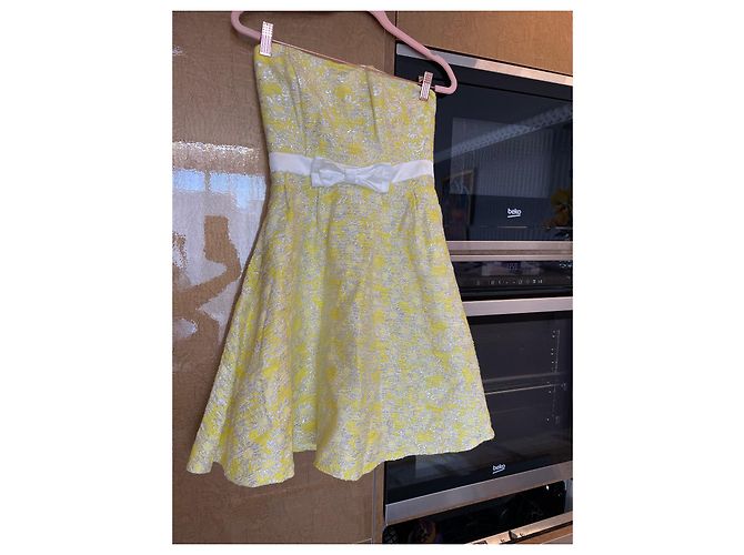 Autre Marque Abito floreale giallo e bianco con fiocco - vista 2