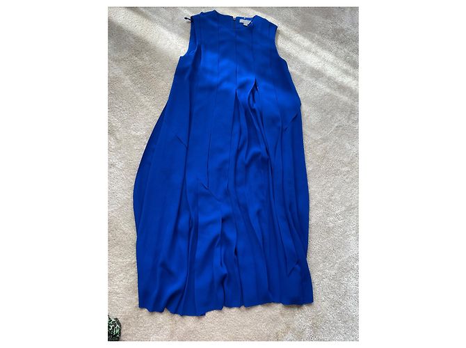Vestido plisado azul real Cos - vista 4