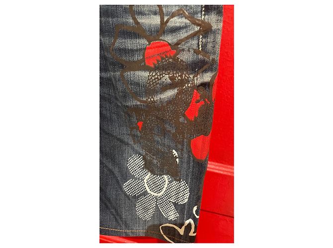 Dondup Bermuda Shorts mit bemalten Blumen Weiß Rot Blau - Ansicht 2