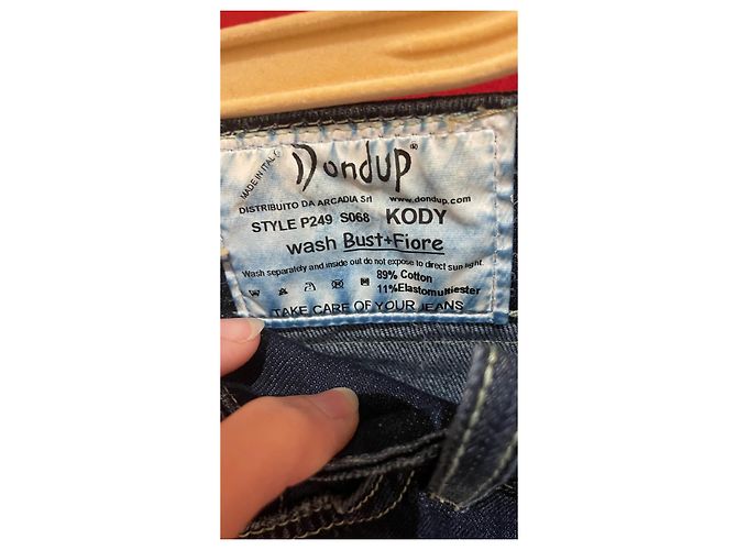 Dondup Bermuda Shorts mit bemalten Blumen Weiß Rot Blau - Ansicht 4