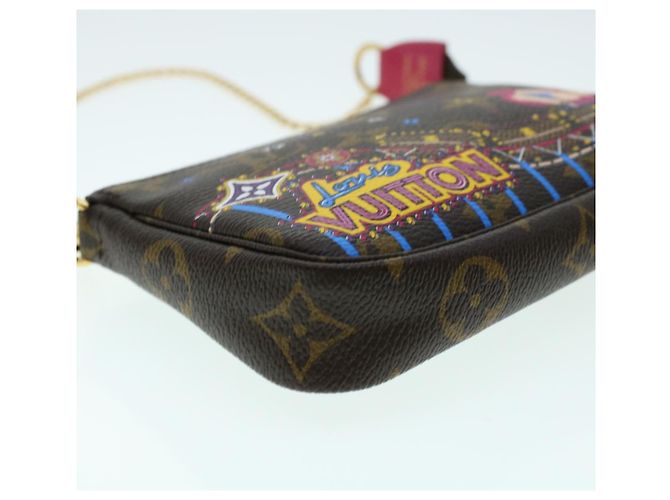 LOUIS VUITTON Vivienne Mini Pochette Accessoires Pochette M69752 Auth LV 41047A Monogramme - vue 15