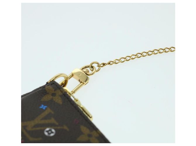 LOUIS VUITTON Vivienne Mini Pochette Accessoires Pochette M69752 Auth LV 41047A Monogramme - vue 8