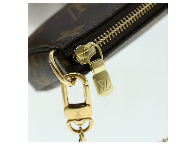 LOUIS VUITTON Vivienne Mini Pochette Accessoires Pochette M69752 Auth LV 41047A Monogramme - vue 9